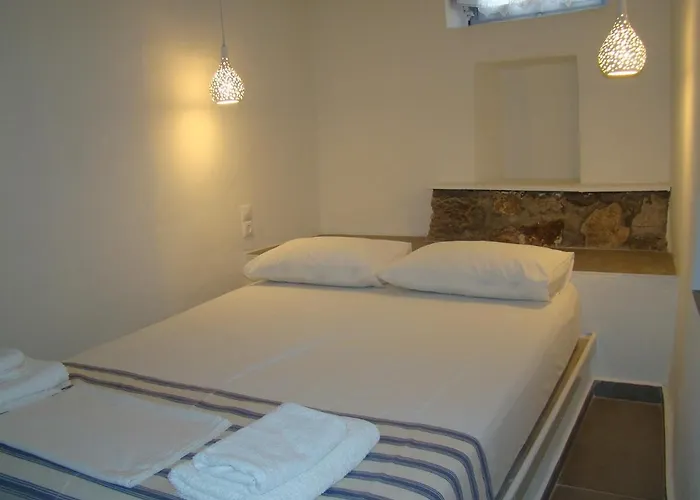 Efi\'S Apartments